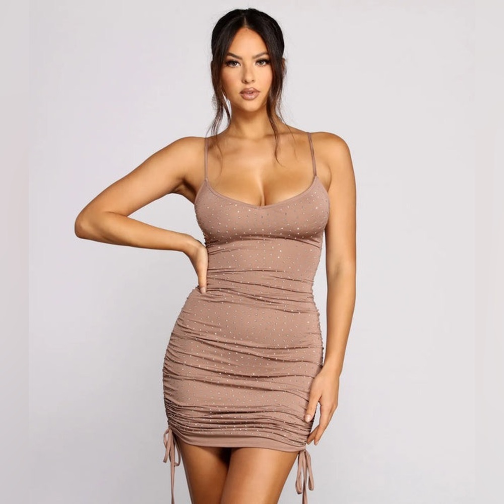 NWT Windsor Bringing The Heat Dress